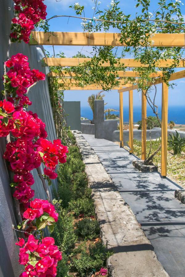 ซานโตรินี วิลล่า Vourvoulos ภายนอก รูปภาพ